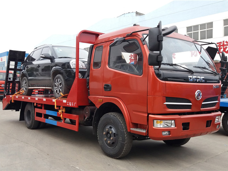 東風(fēng)多利卡平板運(yùn)輸車