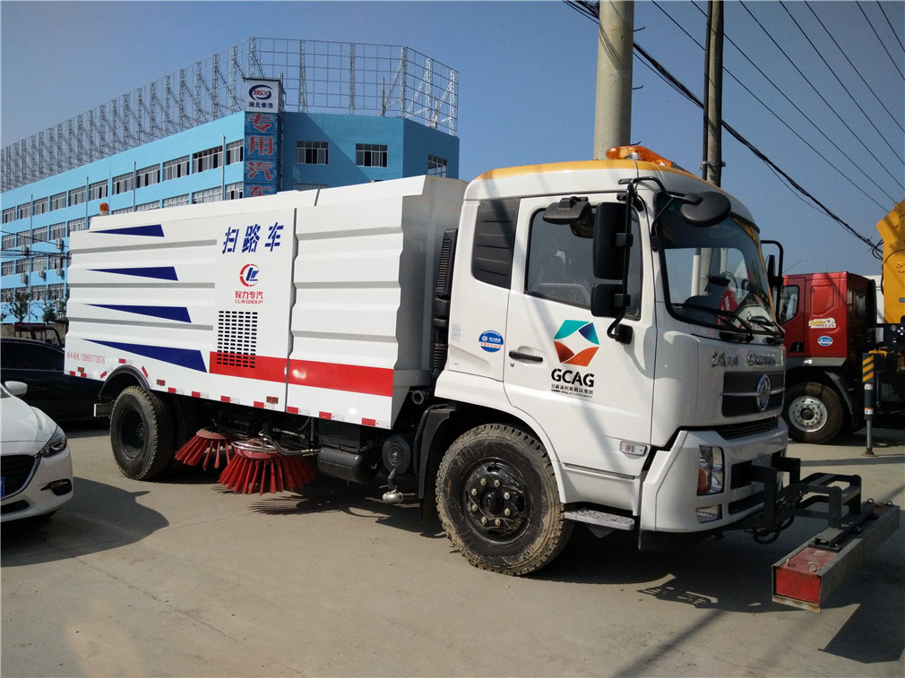 東風(fēng)天錦12方掃路車（4水/8方塵）