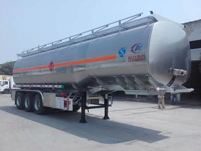 程力威牌型鋁合金運(yùn)油半掛車