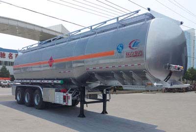 程力威牌型鋁合金運(yùn)油半掛車