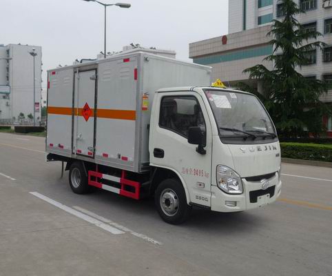 華通牌HCQ5032XQYSH5型爆破器材運輸車（躍進小福星）