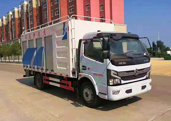 國六大多利卡吸污凈化車，污水處理車。