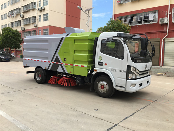 國六D7掃路車（4方水/4方塵）
