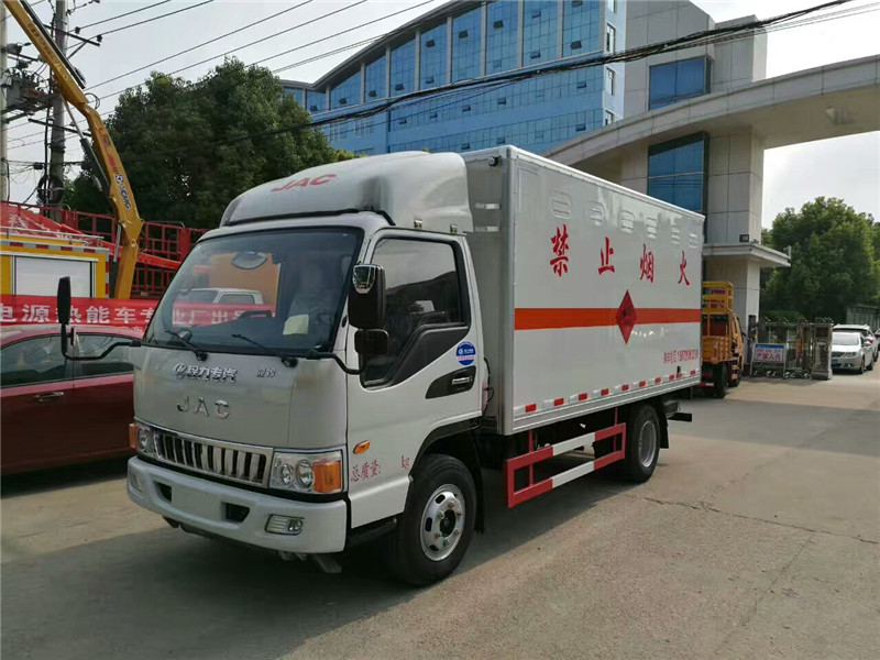 江淮4米2（3.5噸）爆破器材車