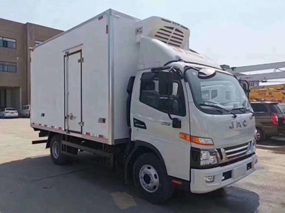 國(guó)六江淮駿鈴V6冷藏車